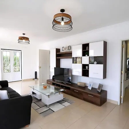 Elegant Old Town Camilla 6 Bedrooms Pool Table Villa Vilamoura
