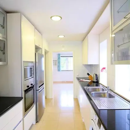 Elegant Old Town Rosa 6 Bedrooms Pool Table Villa