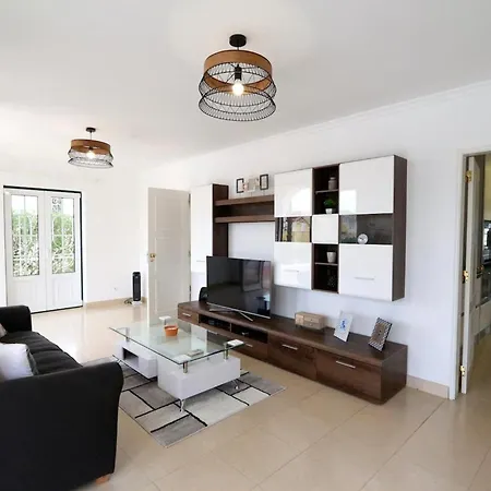 Elegant Old Town Camilla 6 Bedrooms Pool Table Villa *