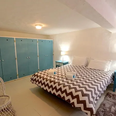 Villa Elegant Old Town Camilla 6 Bedrooms Pool Table Vilamoura