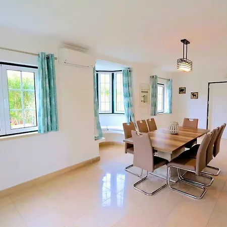 Elegant Old Town Rosa 6 Bedrooms Pool Table * Vilamoura