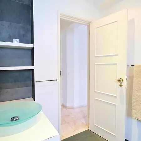 Elegant Old Town Rosa 6 Bedrooms Pool Table Vila