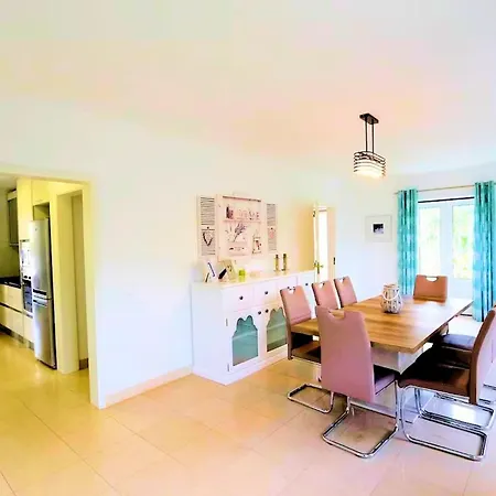 Elegant Old Town Rosa 6 Bedrooms Pool Table Vila *