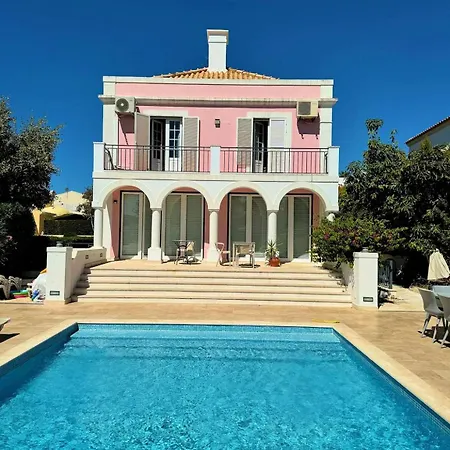 Elegant Old Town Rosa 6 Bedrooms Pool Table Vila *